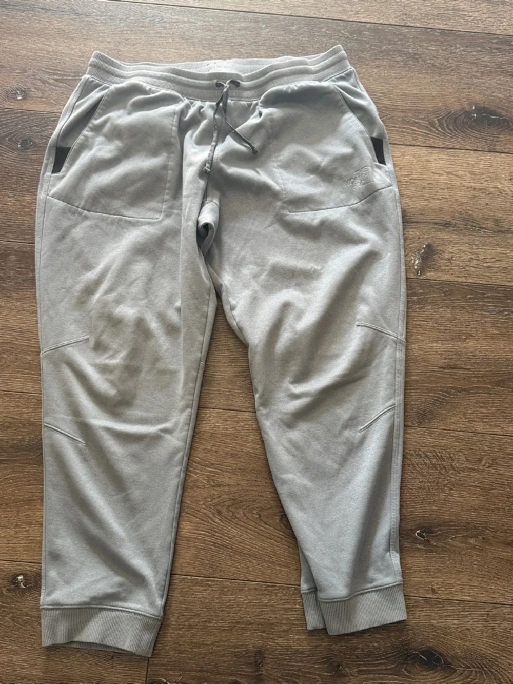 The‎ North face gray men’s sweat pants large